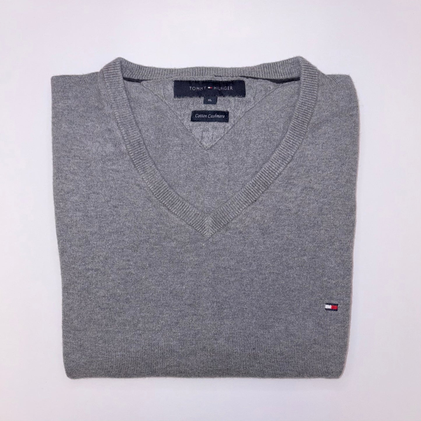 Tommy Hilfiger Sweater Size XL